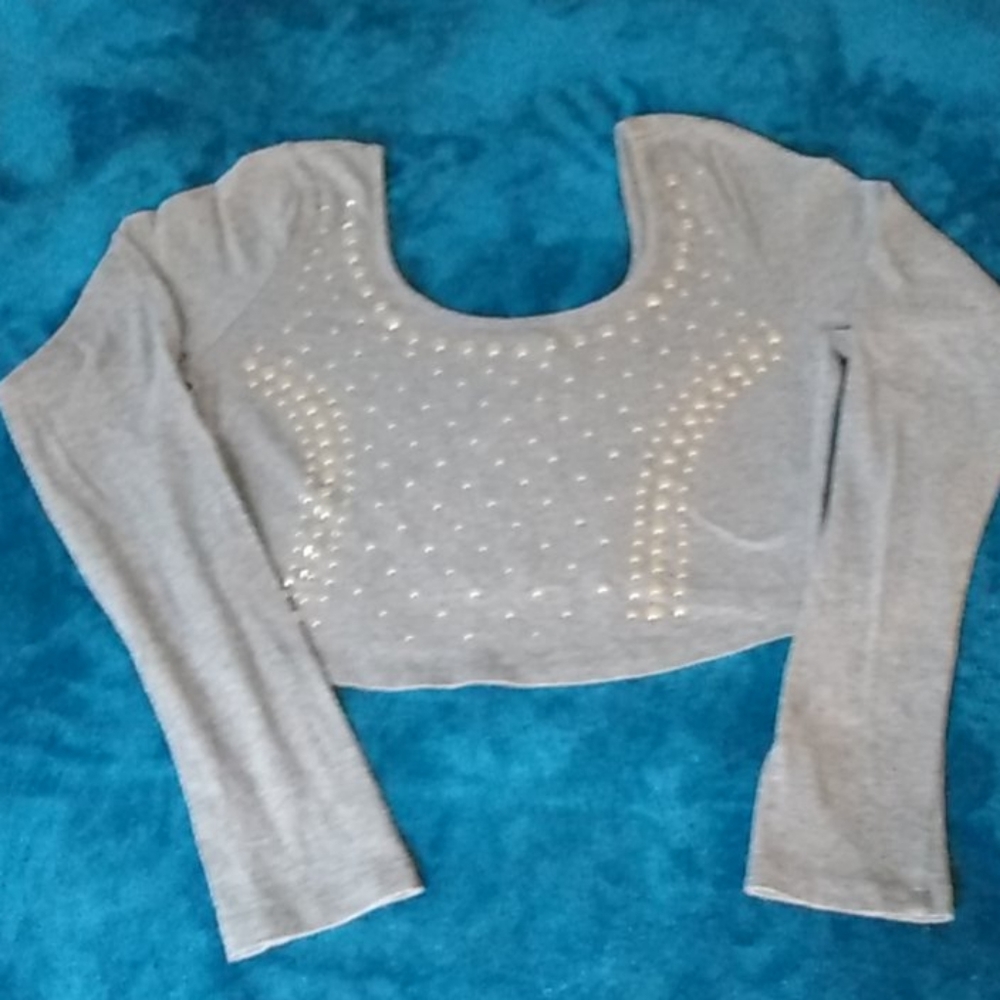 Long sleeve crop top